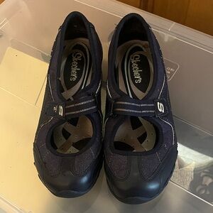 Skechers Women's Navy Athletic Shoes